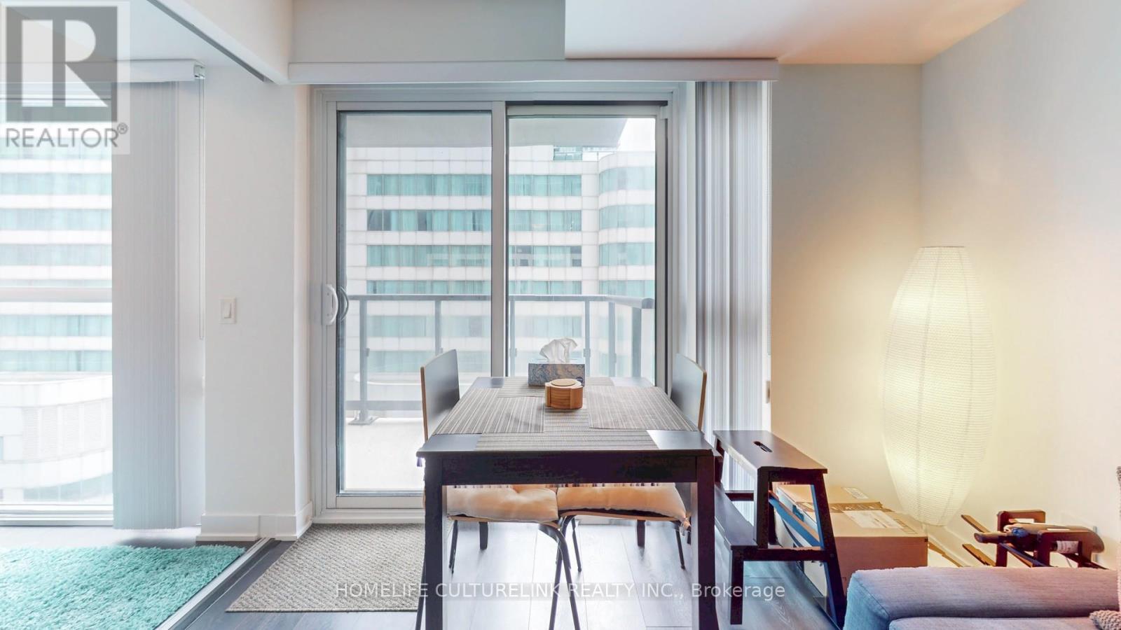 Photo 24 of 1417 87 Peter Street, Toronto ON