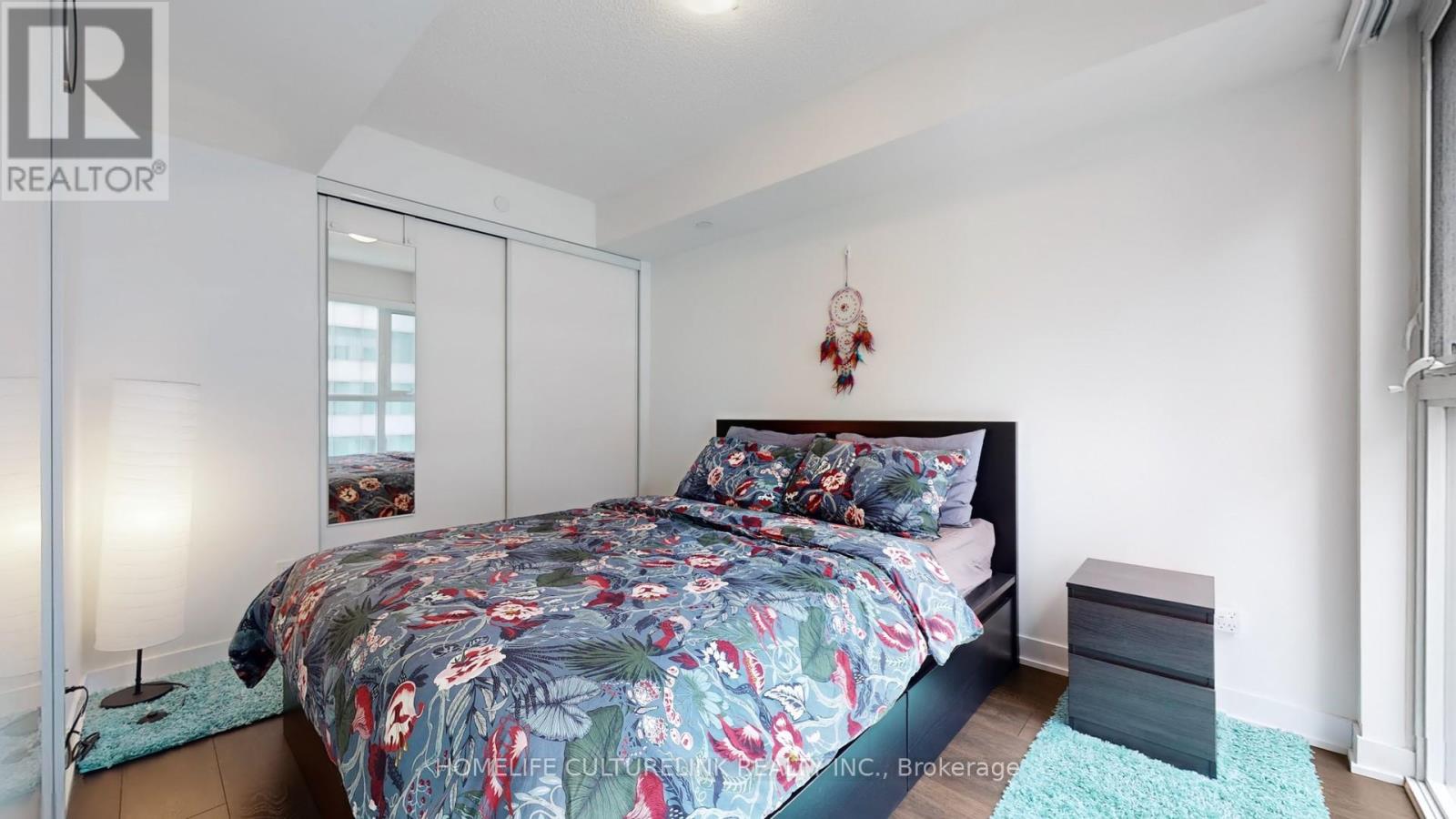 Photo 25 of 1417 87 Peter Street, Toronto ON