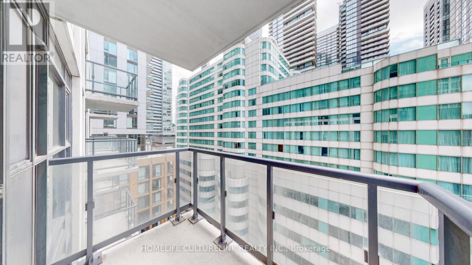 Photo 34 of 1417 87 Peter Street, Toronto ON