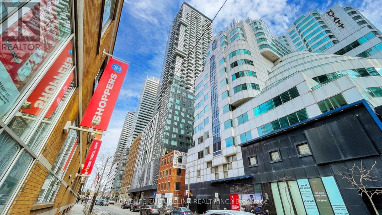 Photo 5 of 1417 87 Peter Street, Toronto ON