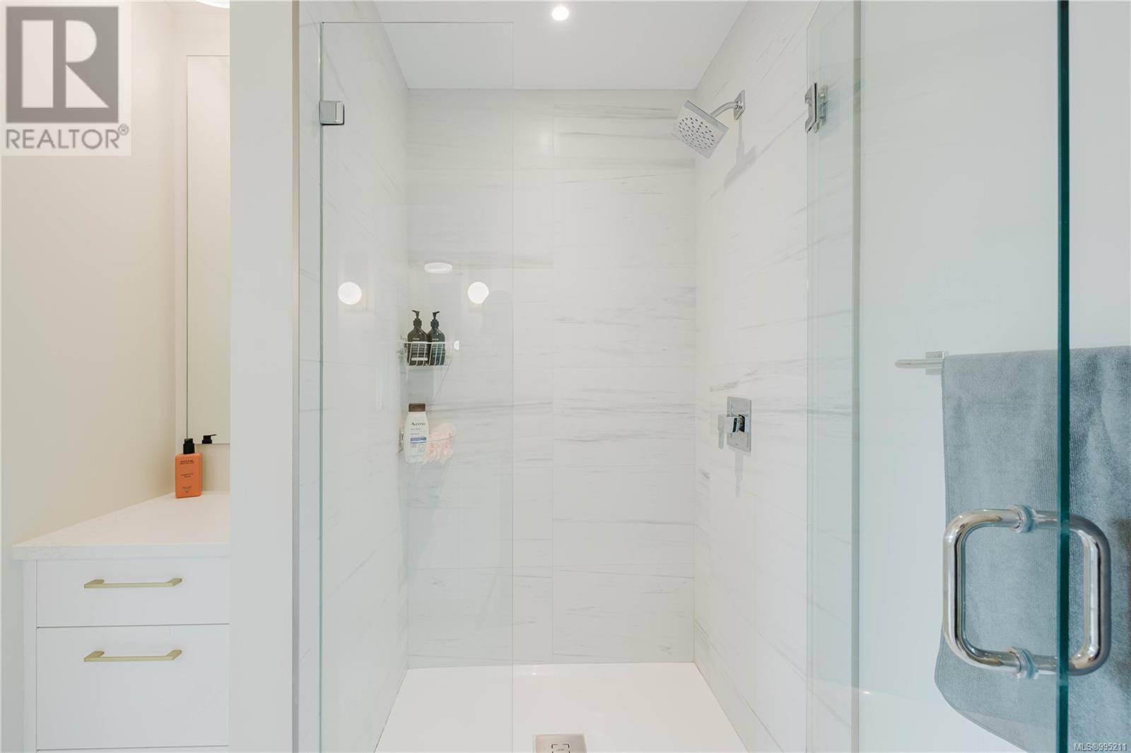 208 100 Lombardy Street, Parksville