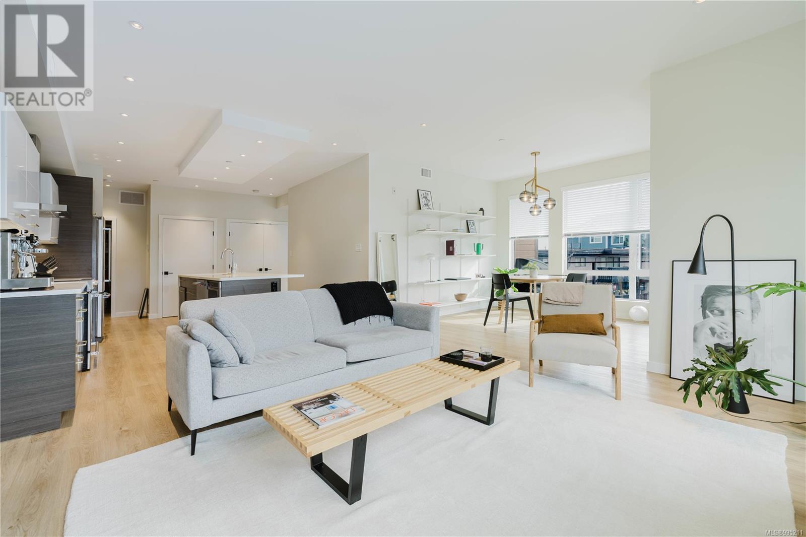 208 100 Lombardy St, Parksville real estate listing 995211