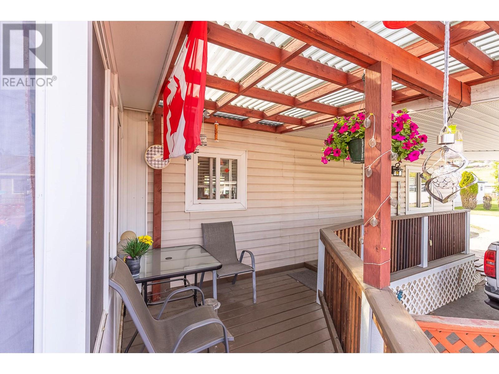 13 2727 Lakeshore Road, Vernon