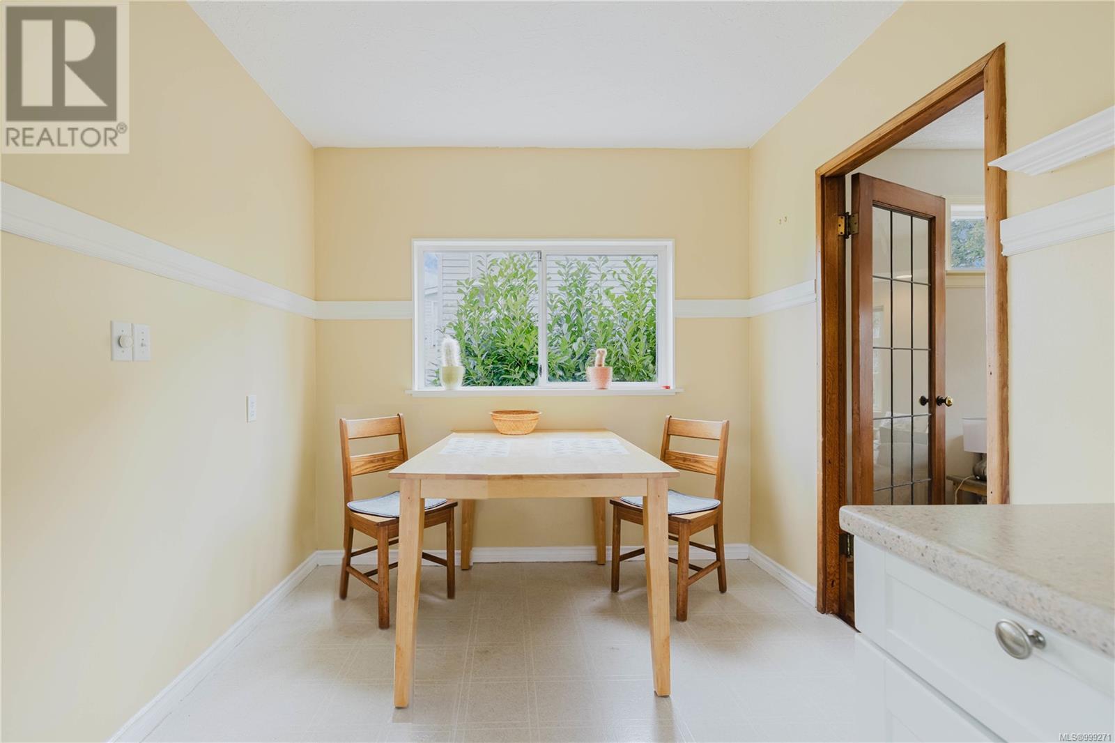  2857 Shakespeare Street, Victoria