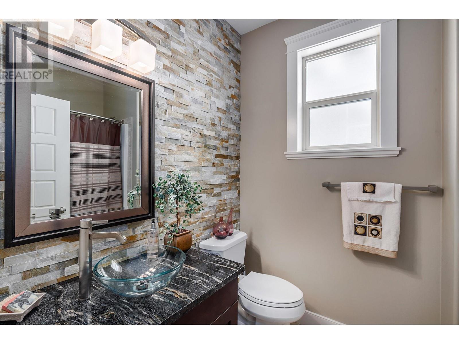  1821 Capistrano Drive, Kelowna