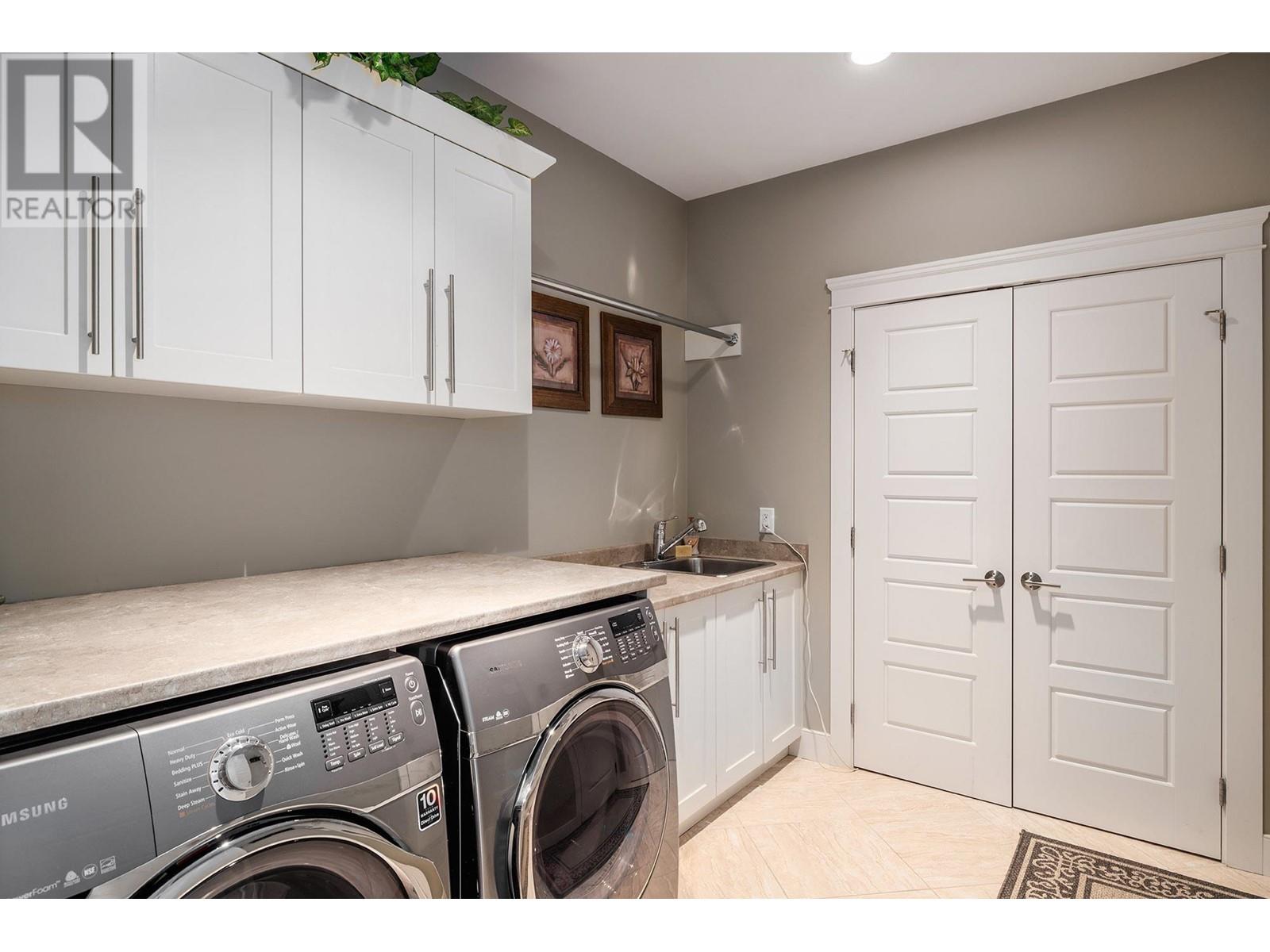  1821 Capistrano Drive, Kelowna