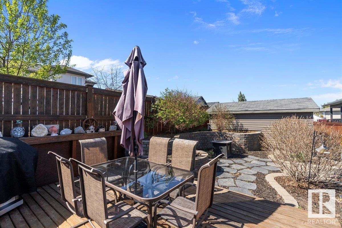 8 BEAVERHILL VIEW CR, Tofield