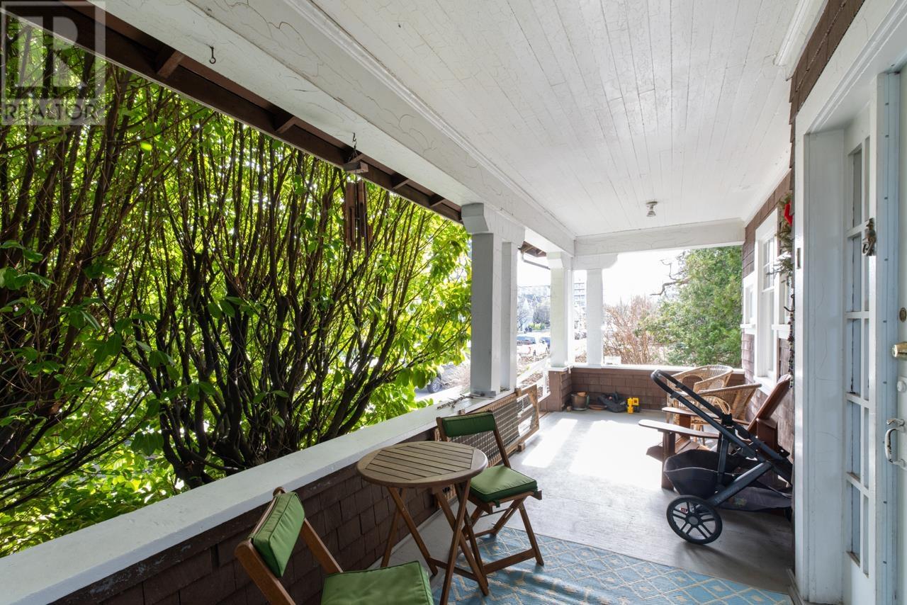 1727 MACDONALD STREET, Vancouver
