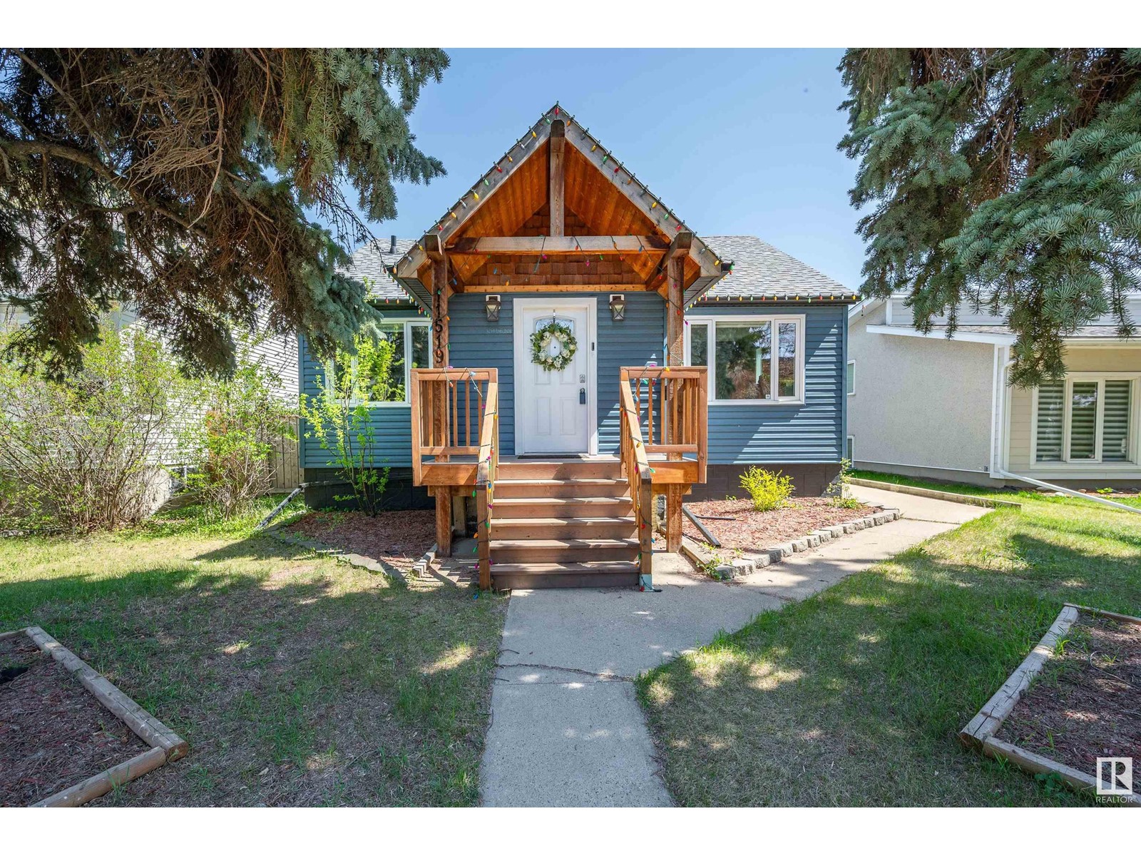 11519 102 ST NW, Edmonton