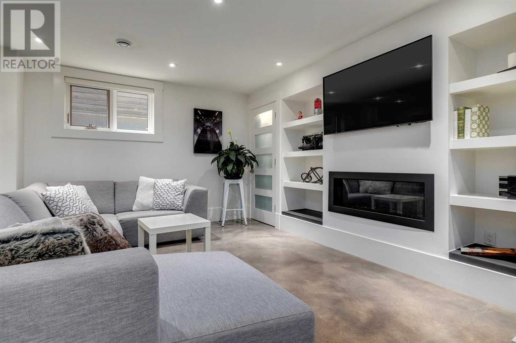 Single Family House for Sale in  Elbow Drive SW Elbow Park Calgary 