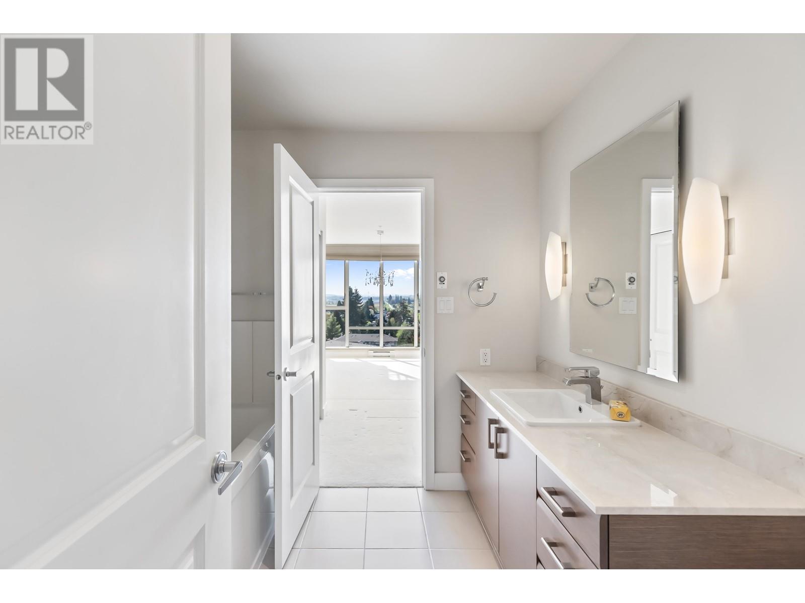 903 12069 HARRIS ROAD, Pitt Meadows real estate listing R2995719
