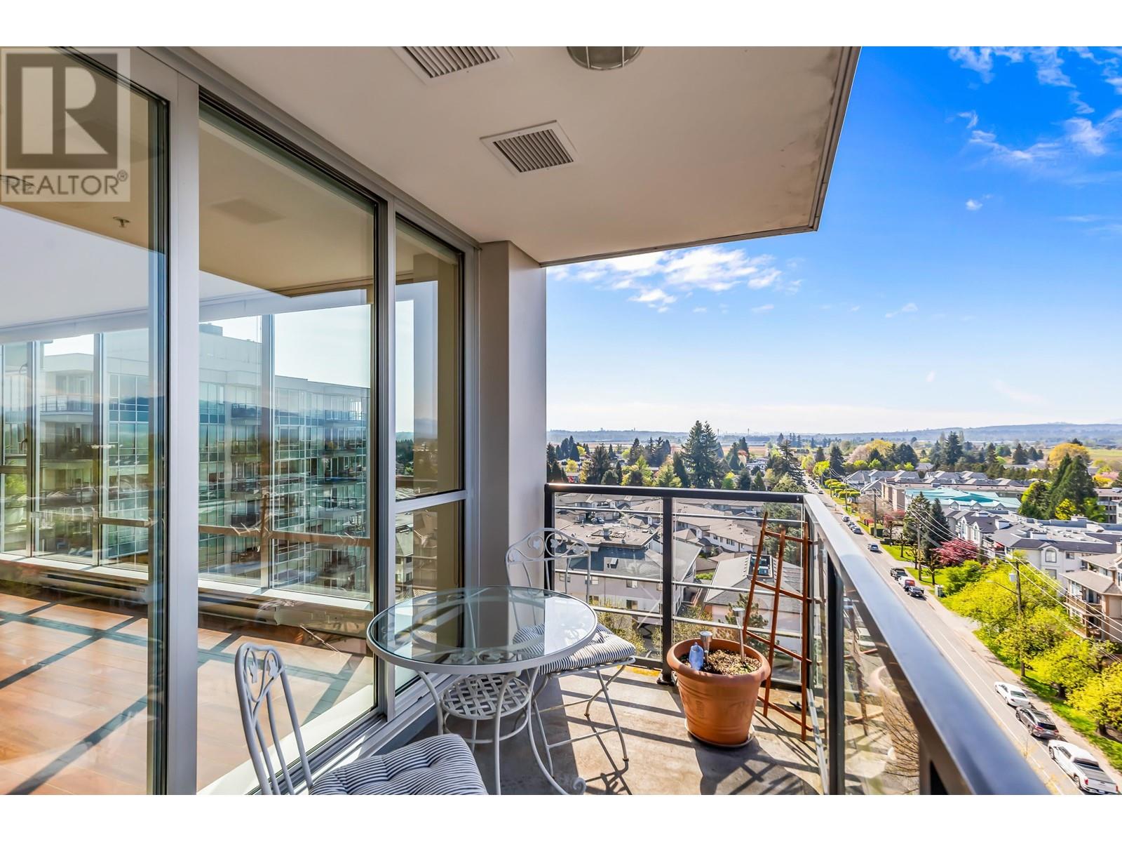 903 12069 HARRIS ROAD, Pitt Meadows real estate listing R2995719