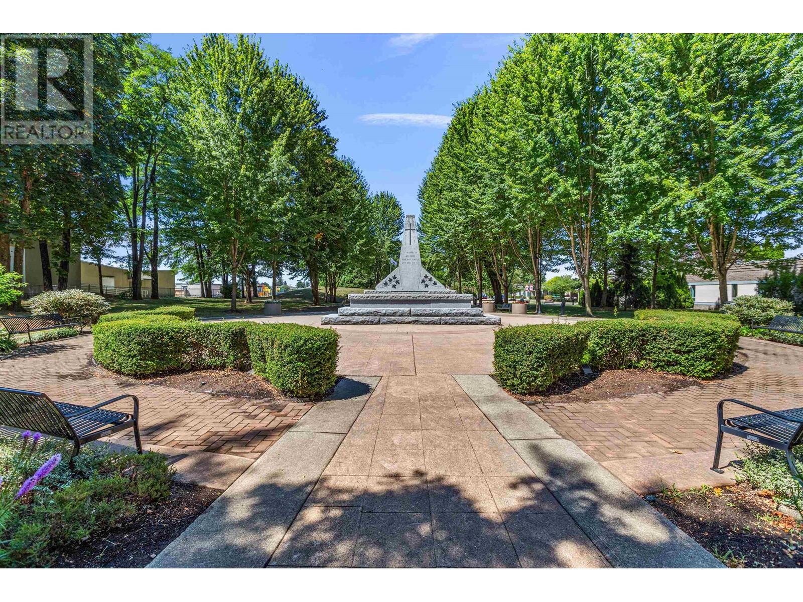 903 12069 HARRIS ROAD, Pitt Meadows real estate listing R2995719