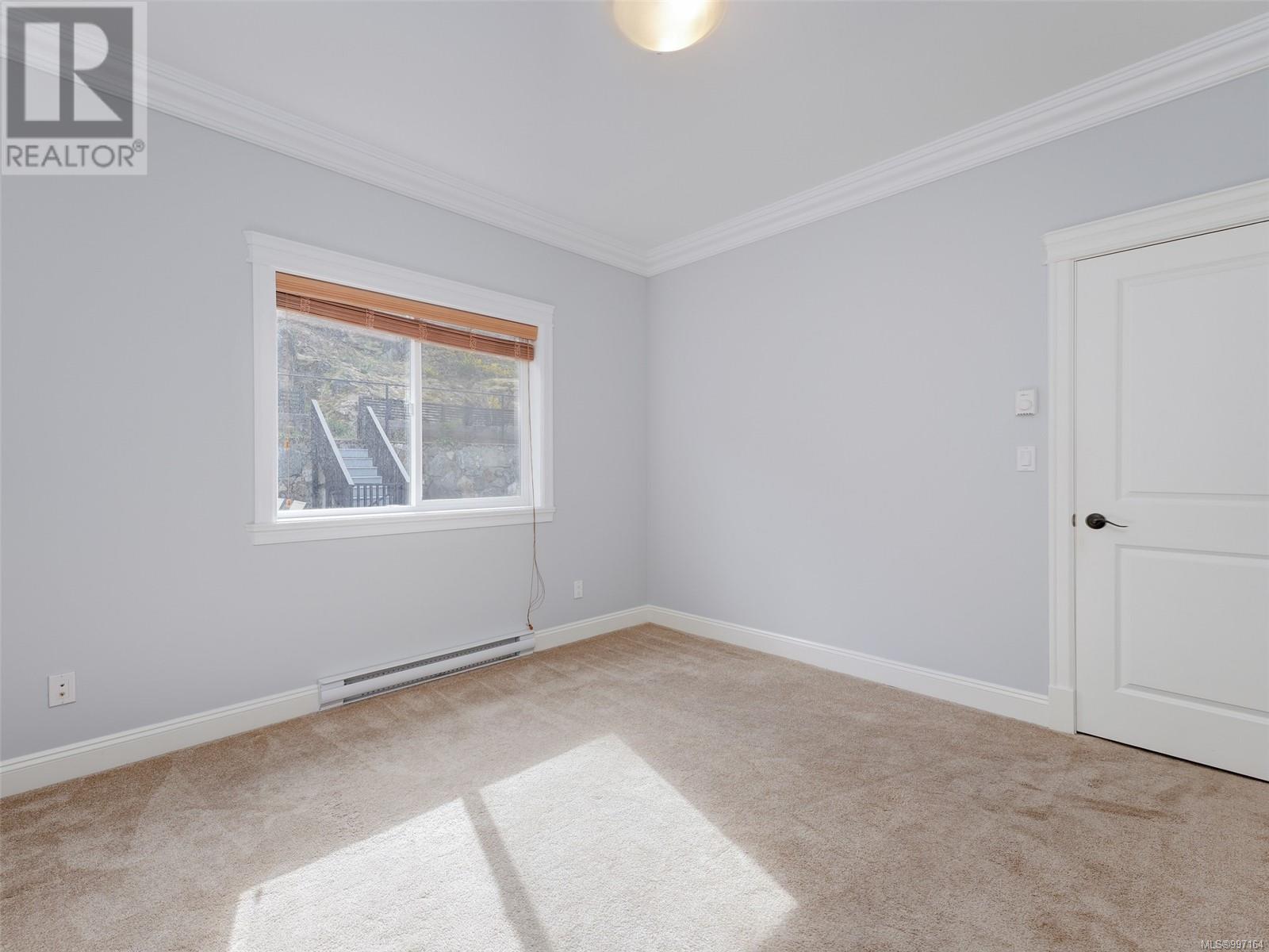  2195 Stone Gate, Langford