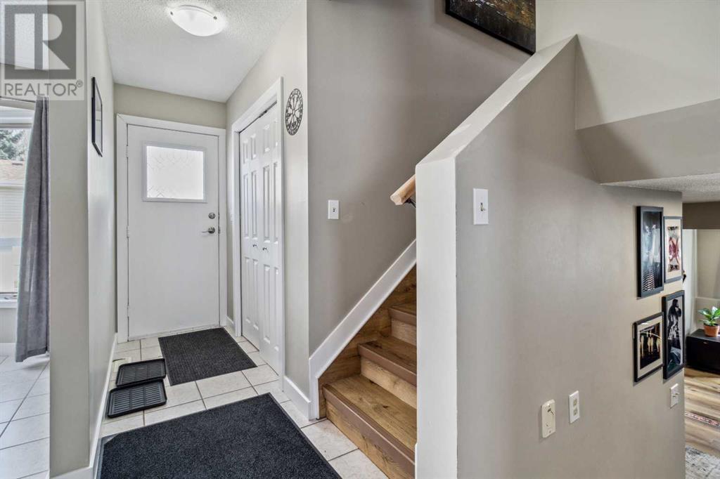 83 Roberts Crescent, Red Deer
