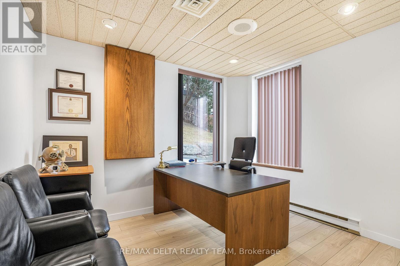 Photo 16 of 2548 St Joseph Boulevard, Ottawa ON