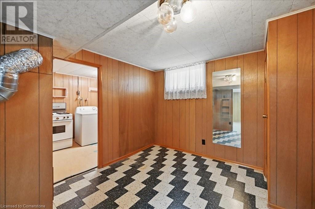 Photo 31 of 269 Rainbow Drive, Hamilton ON