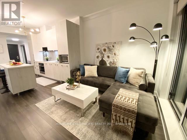 Photo 4 of 802 18 Water Walk Drive, Markham ON