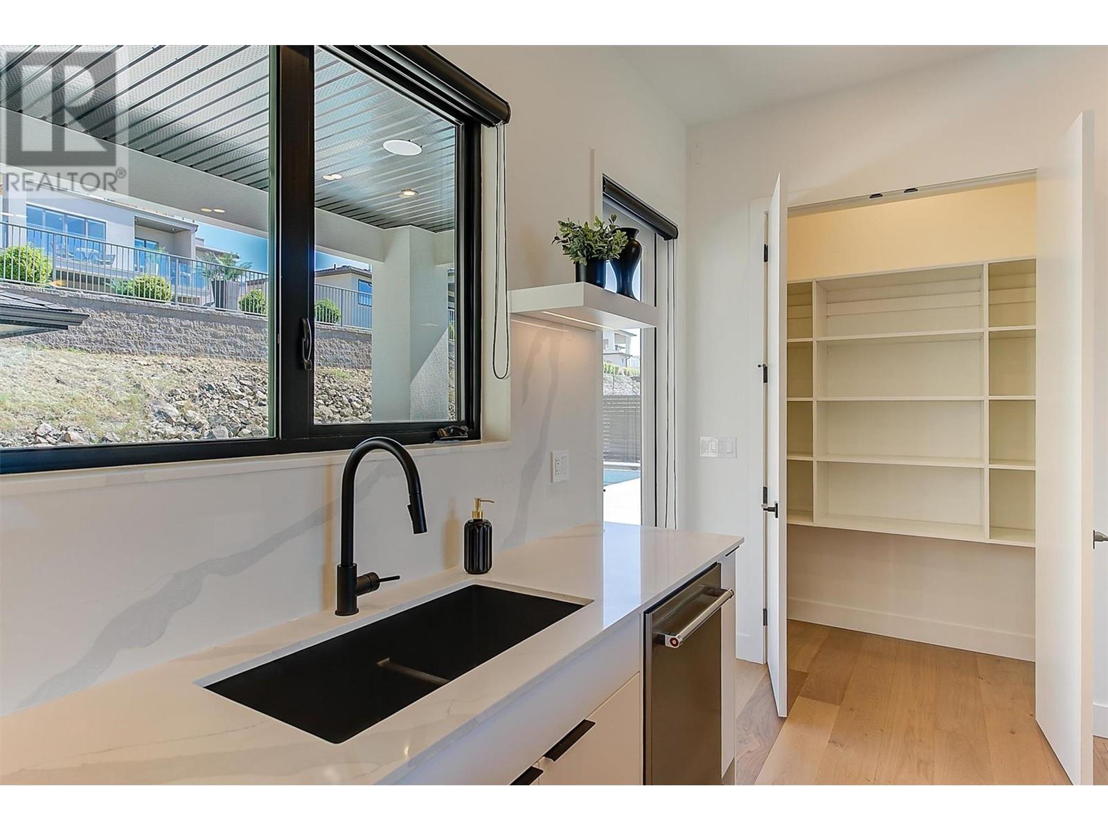 3342 Vineyard View Drive, West Kelowna