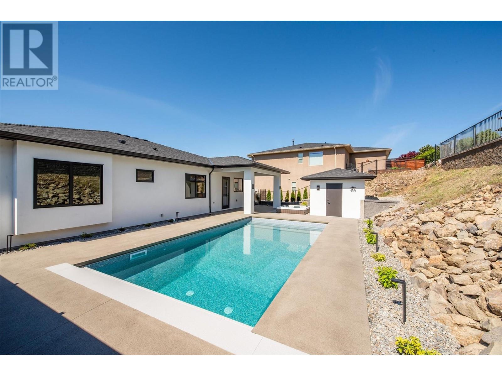 3342 Vineyard View Drive, West Kelowna