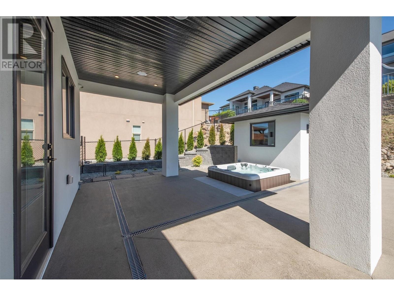 3342 Vineyard View Drive, West Kelowna