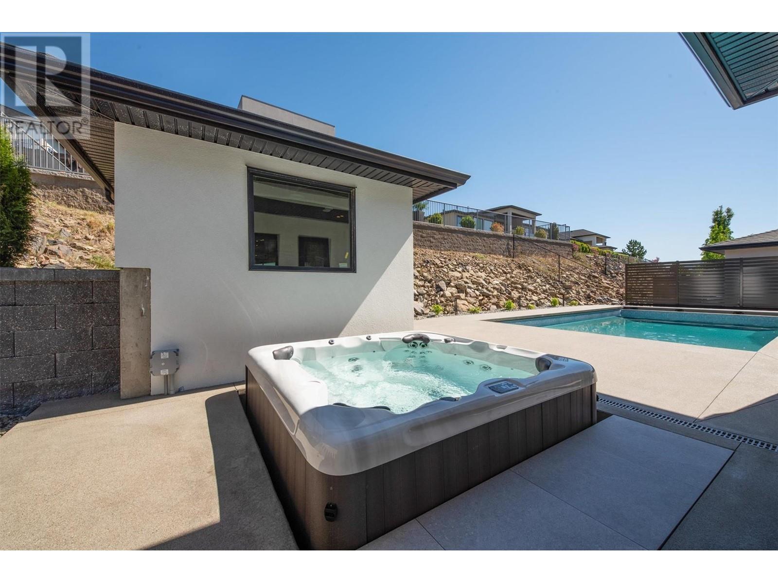 3342 Vineyard View Drive, West Kelowna