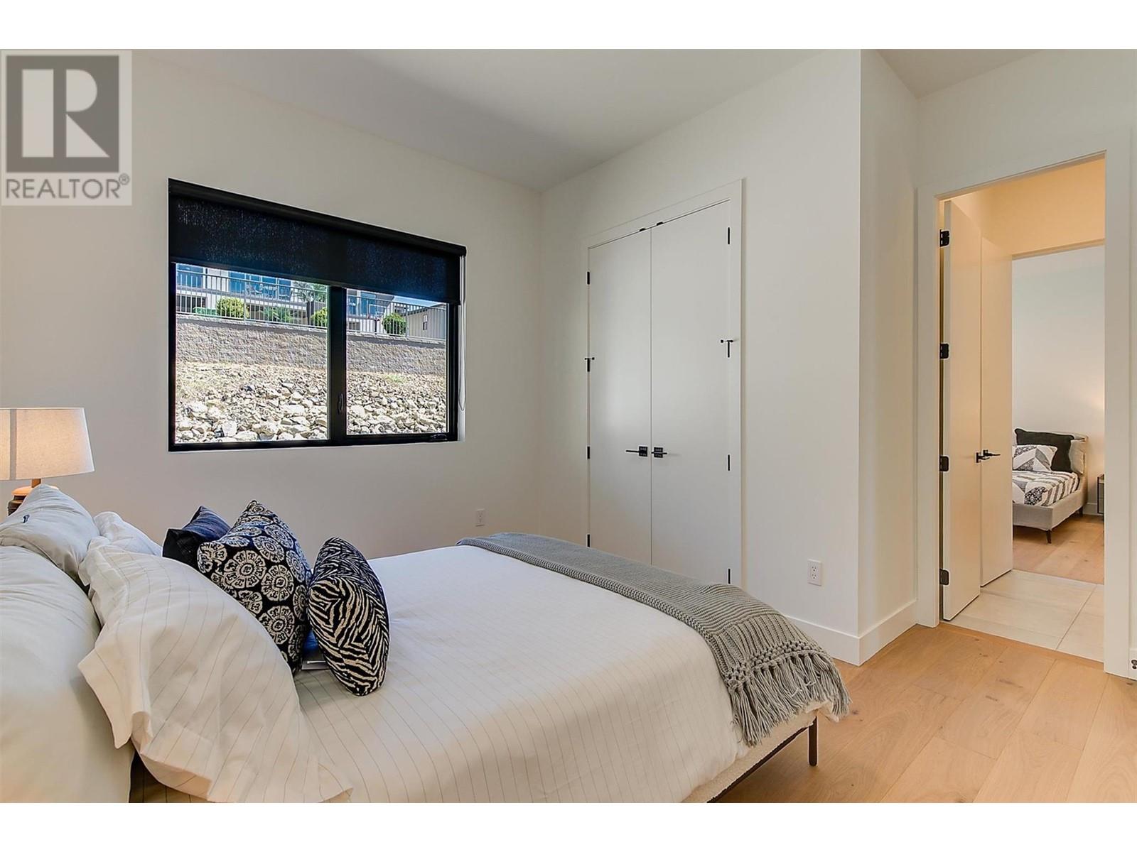 3342 Vineyard View Drive, West Kelowna