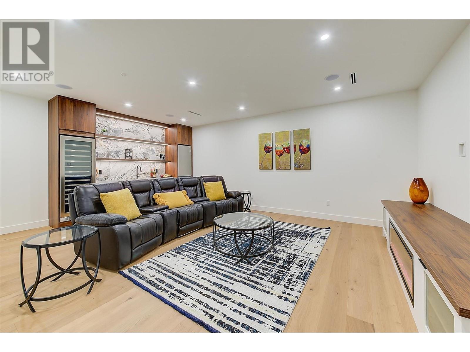 3342 Vineyard View Drive, West Kelowna