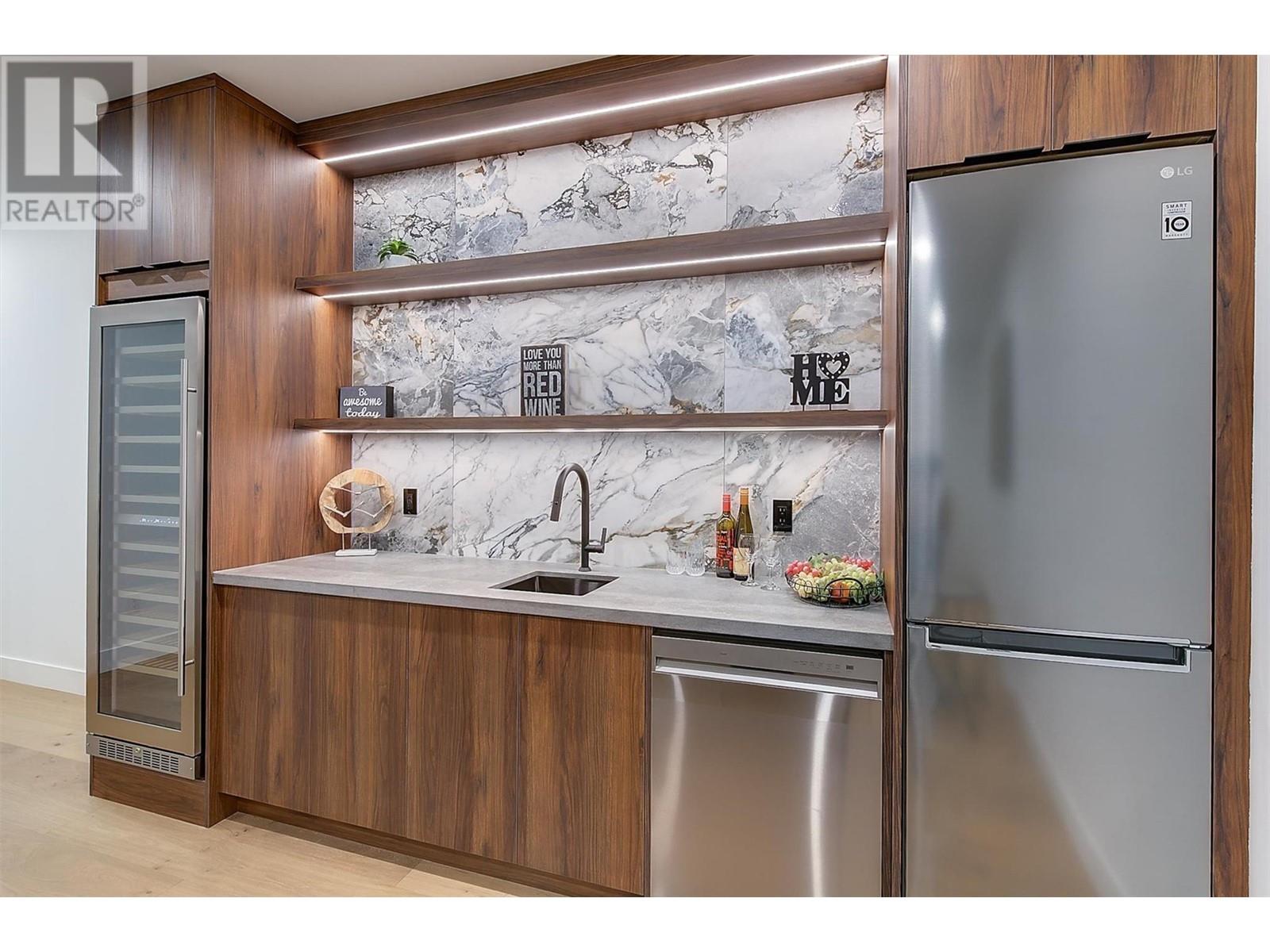 3342 Vineyard View Drive, West Kelowna