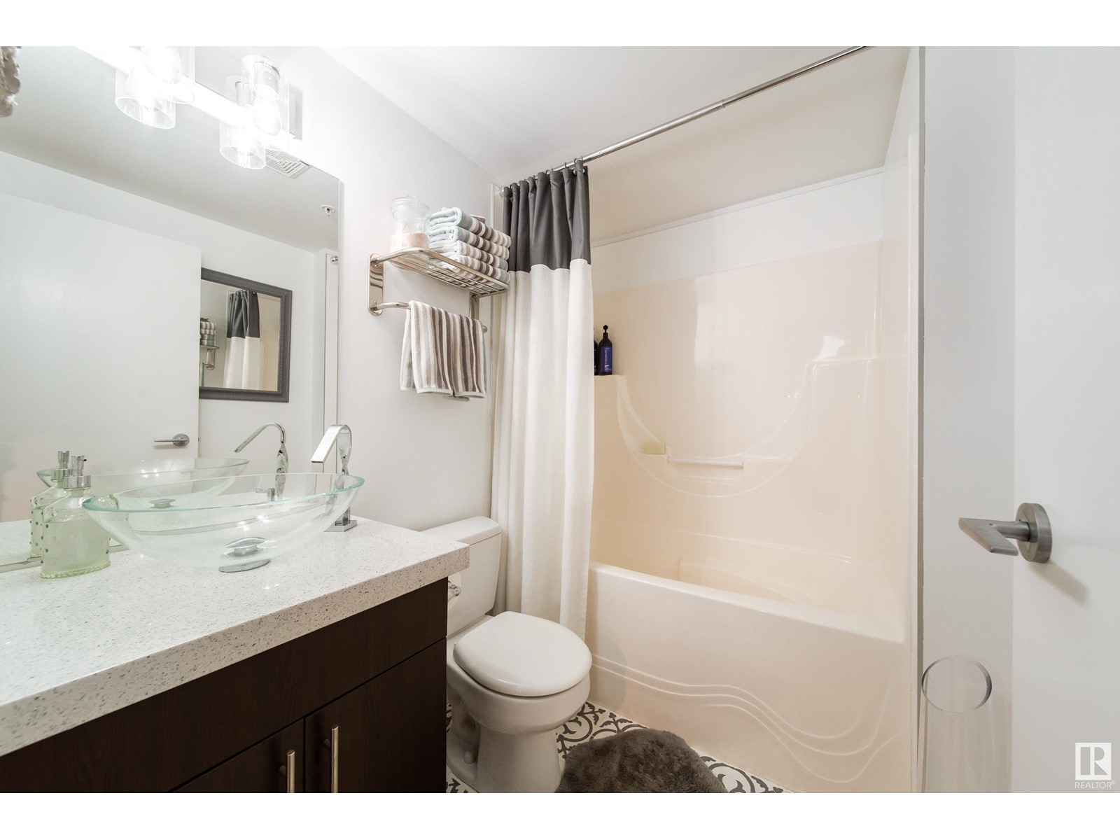 #1504 10152 104 ST NW, Edmonton