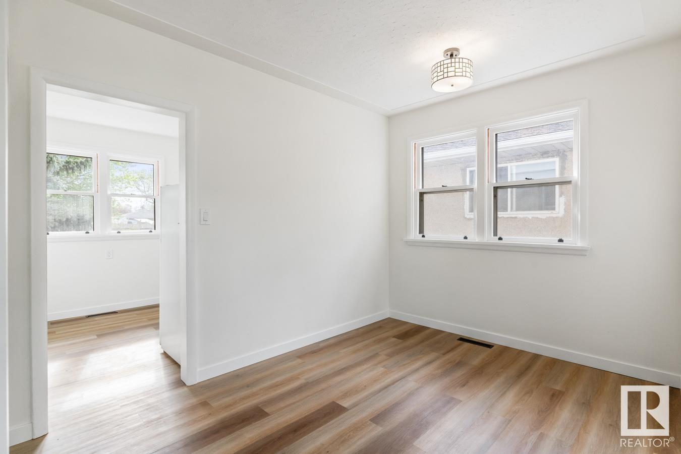 11949 51 ST NW, Edmonton