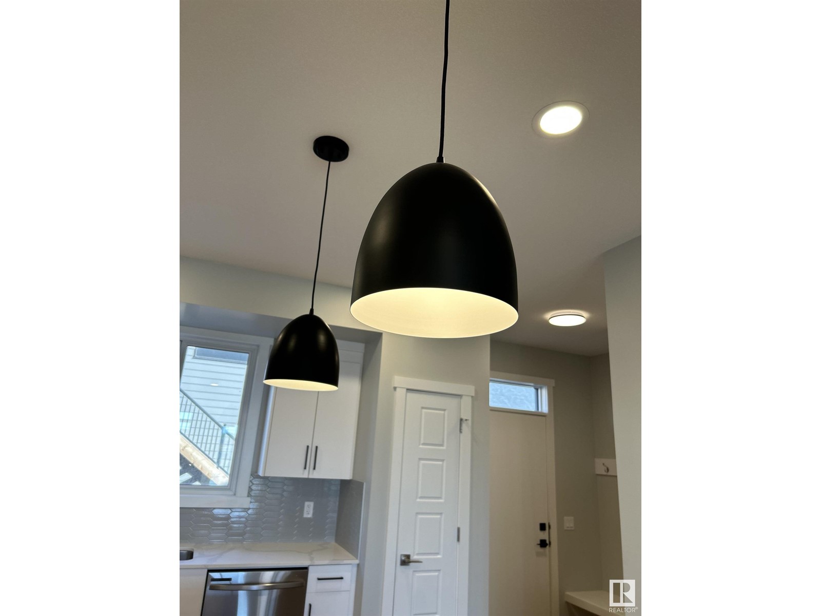 8029 CEDRIC MAH RD NW, Edmonton