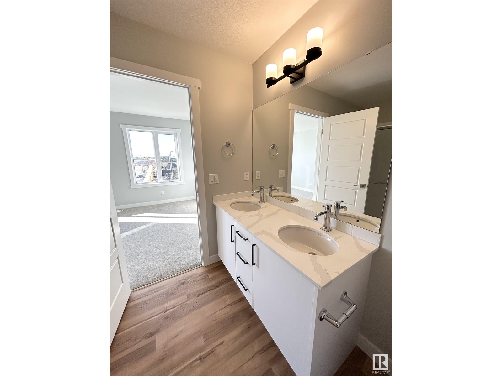 8029 CEDRIC MAH RD NW, Edmonton