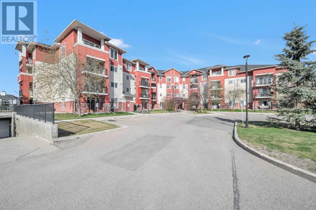 115, 156 Country Village Circle NE, Calgary, Alberta