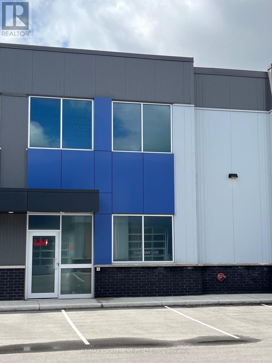 Photo 2 of 5 395 Anchor Road, Hamilton ON