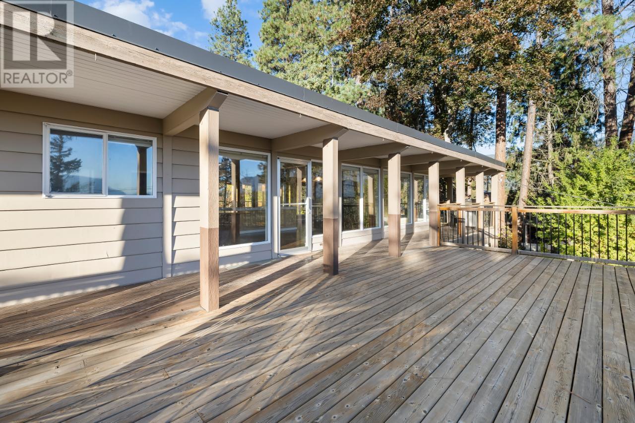 2424 CRAWFORD Street, Creston