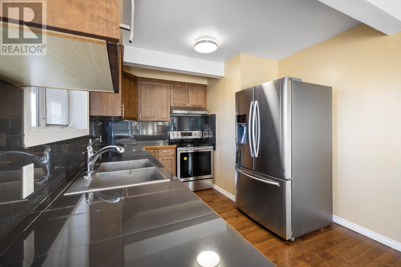 2424 CRAWFORD Street, Creston
