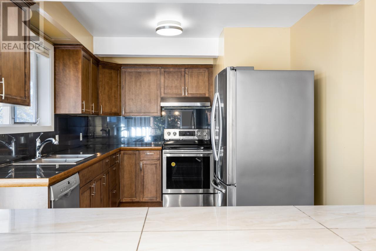2424 CRAWFORD Street, Creston