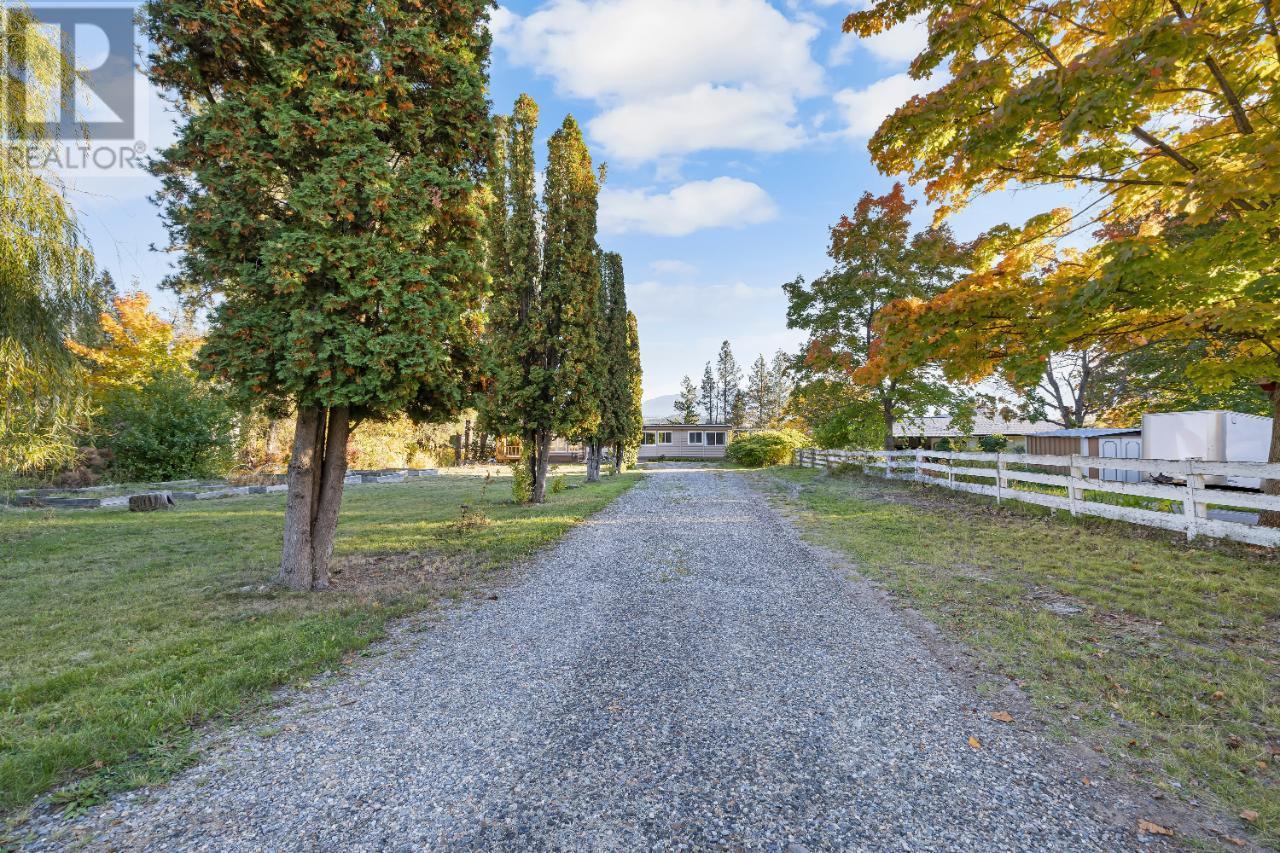 2424 CRAWFORD Street, Creston