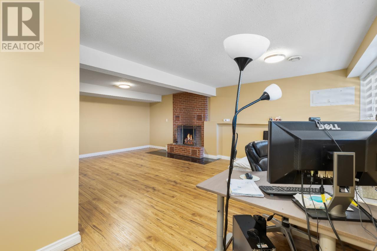 2424 CRAWFORD Street, Creston