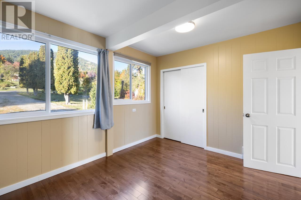 2424 CRAWFORD Street, Creston