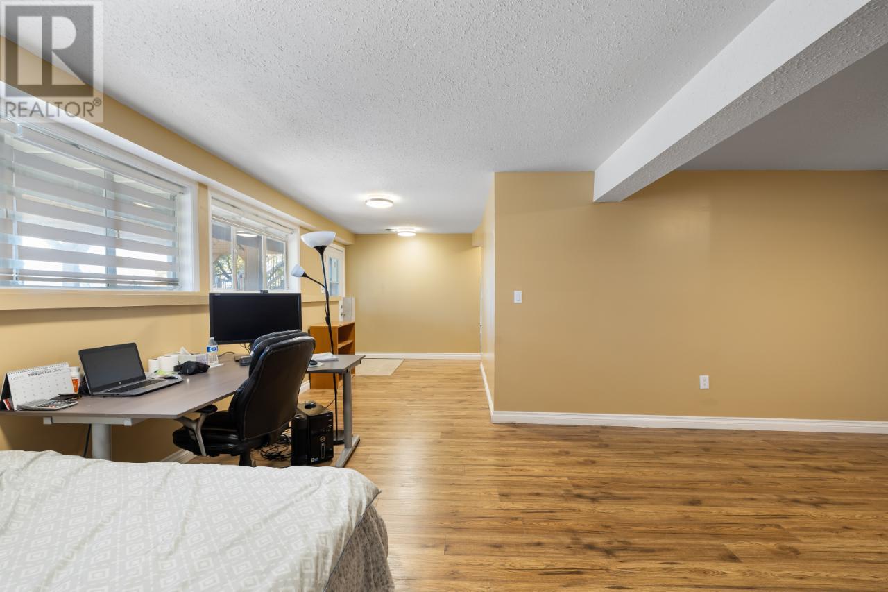 2424 CRAWFORD Street, Creston