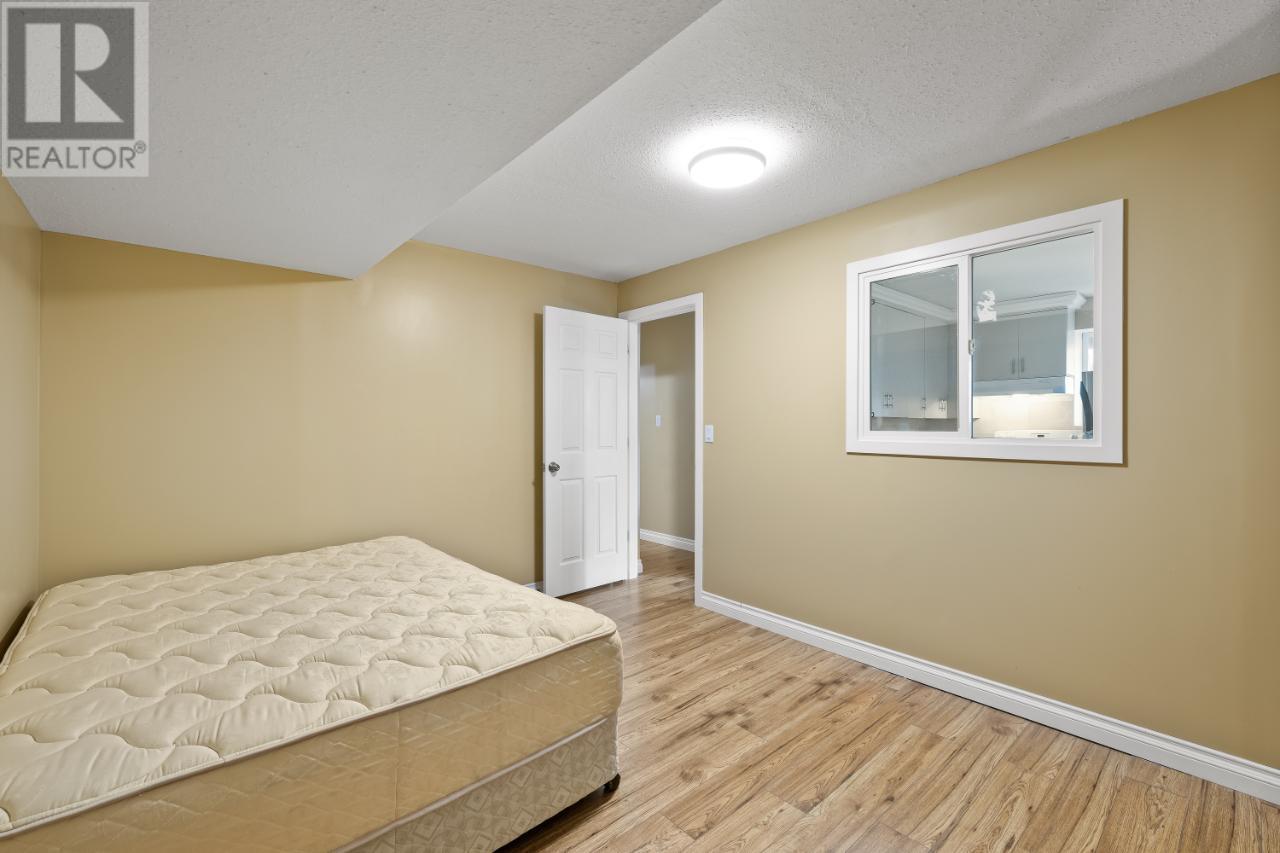 2424 CRAWFORD Street, Creston