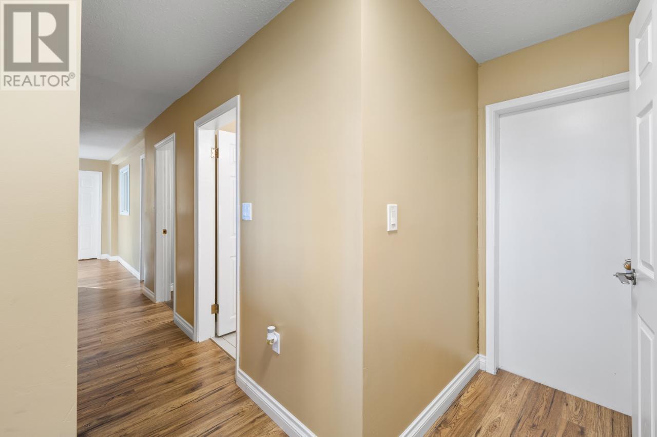 2424 CRAWFORD Street, Creston