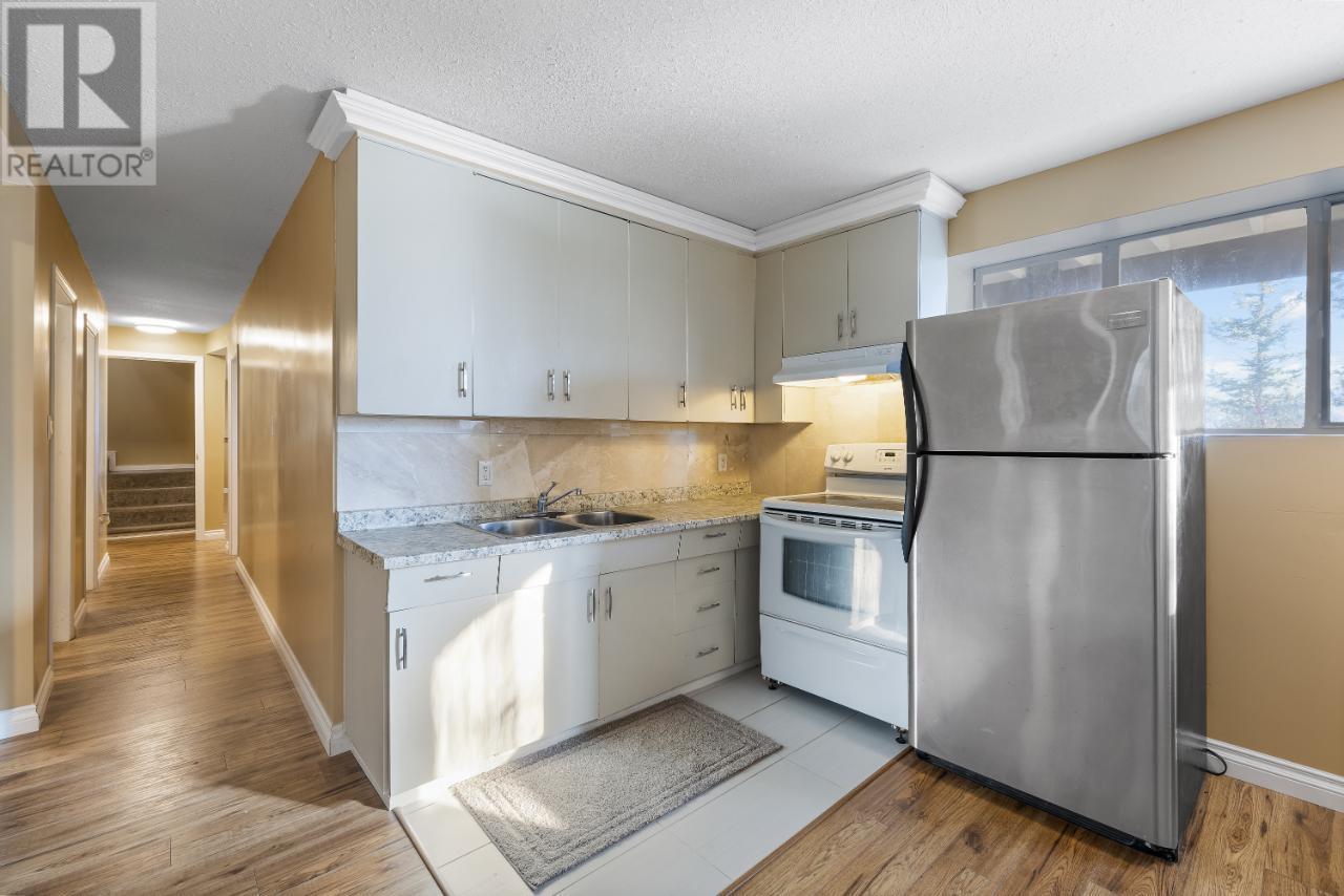 2424 CRAWFORD Street, Creston