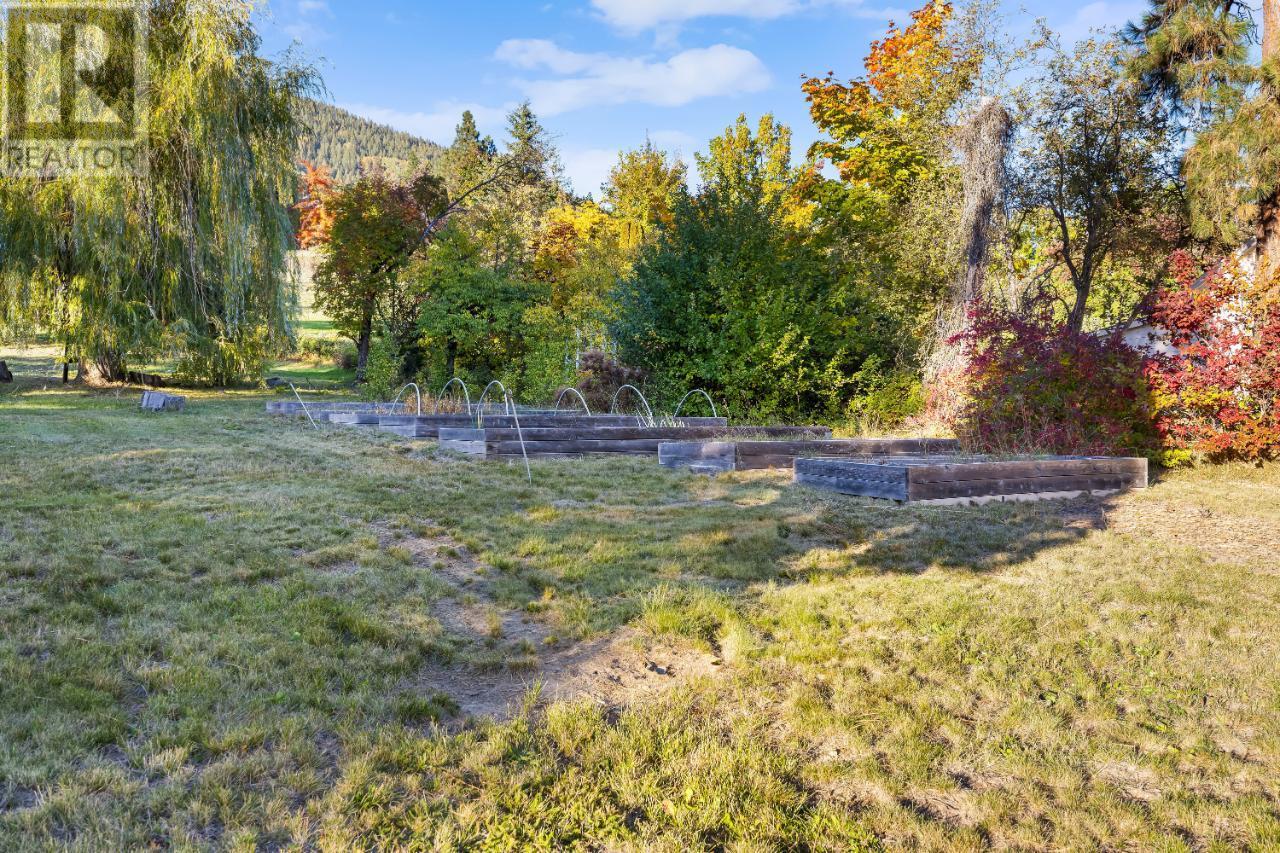 2424 CRAWFORD Street, Creston