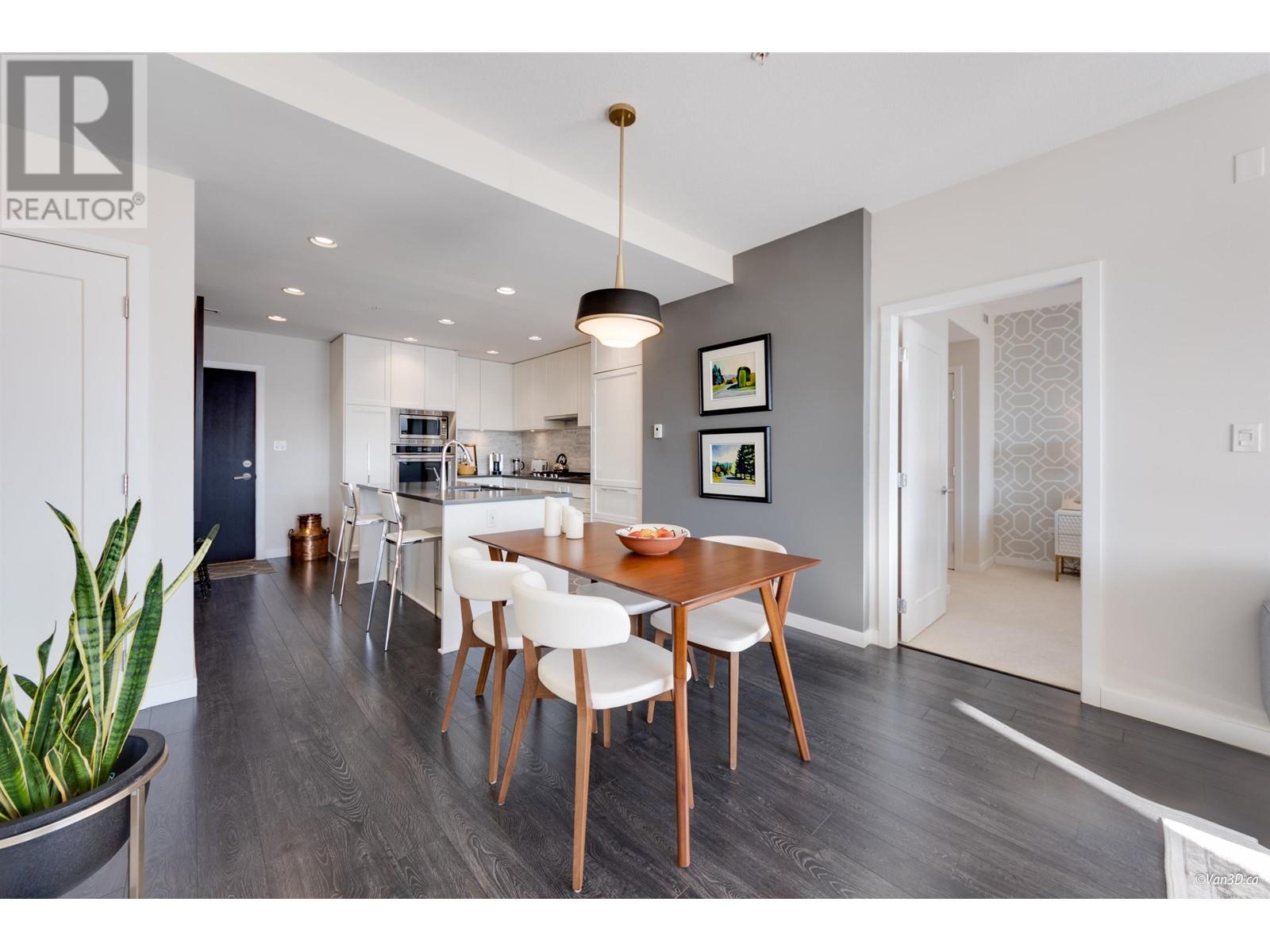 209 3825 CATES LANDING WAY, North Vancouver