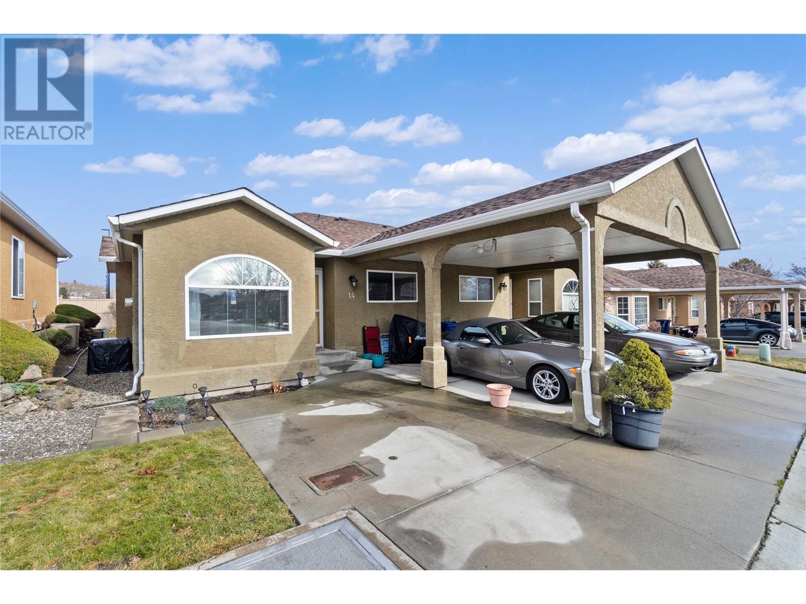14 2210 Louie Drive, West Kelowna
