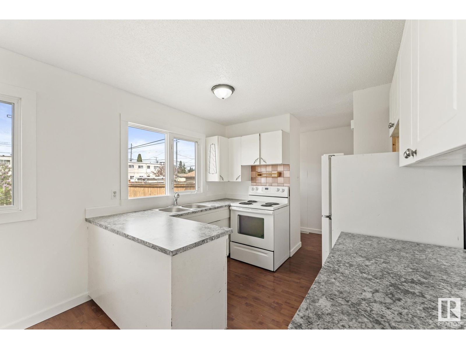 10306 131A AV NW, Edmonton