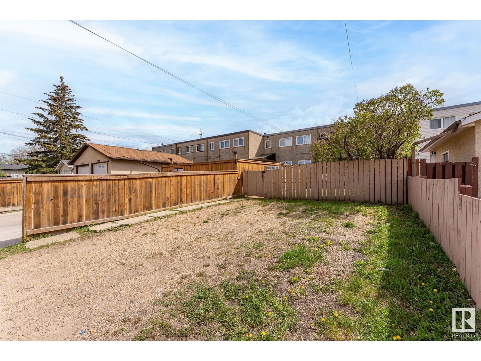 10306 131A AV NW, Edmonton